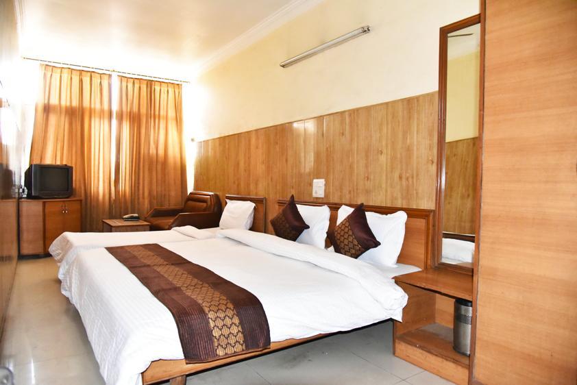Hotel Hilroz Amritsar Eksteriør bilde